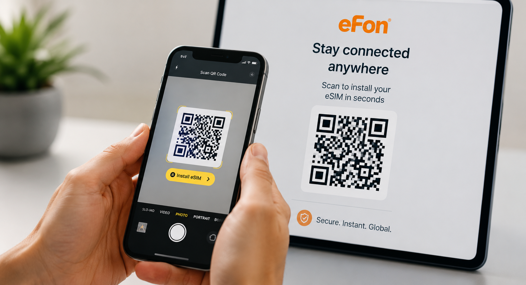 iPhone scant een QR-code om eFon eSIM in seconden te installeren